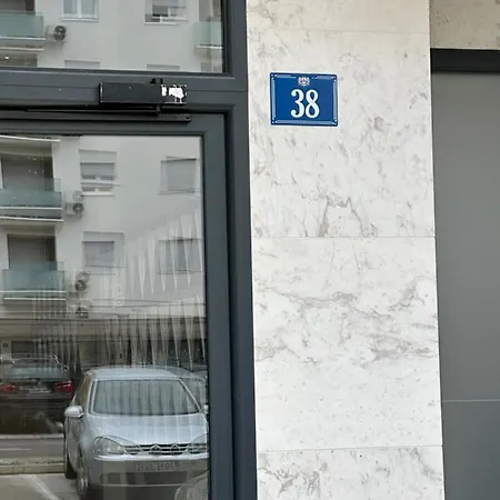 Lejlighed Irina Centre *