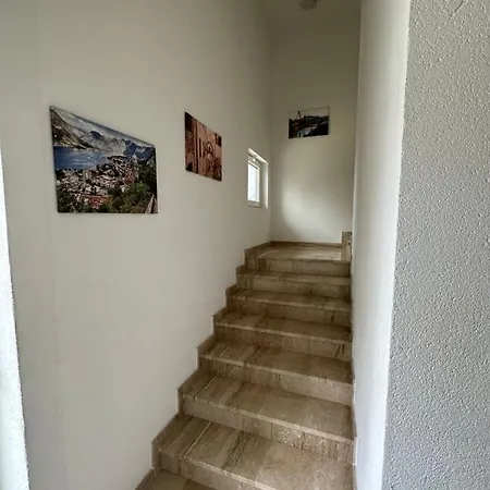 Irina Centre Apartment