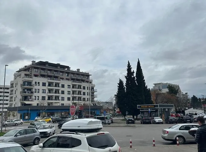 Irina Centre Апартаменти Подгориця